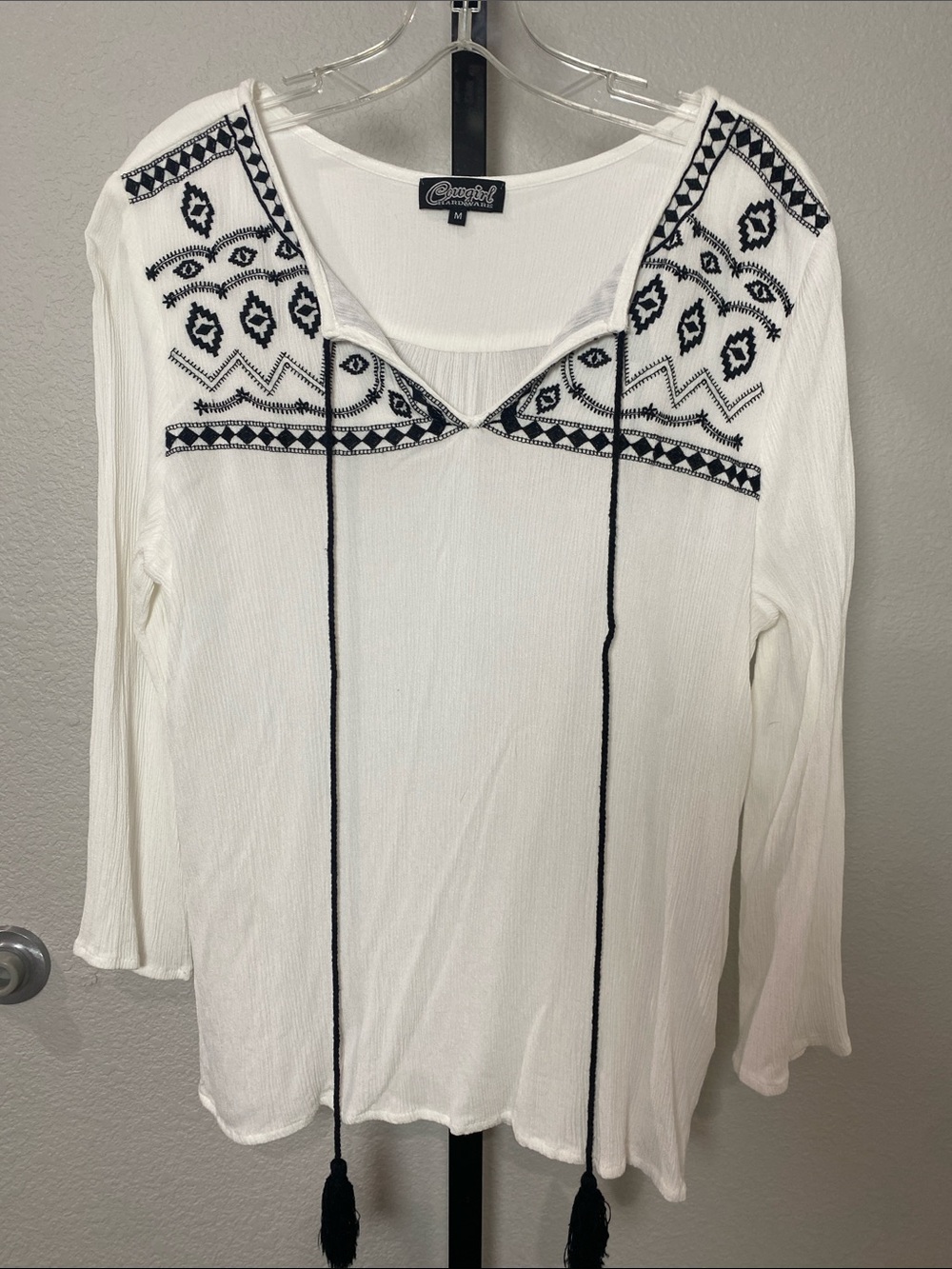 Casual White Embroidered Peasant Tunic with Tassel Ties